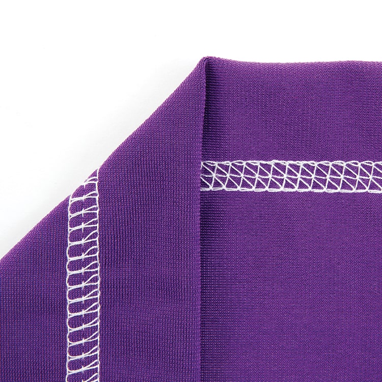 TEXI TRECCIA C MATIC PREMIUM EX – Interlok (kapówka) 3-igłowy o cylindrycznym łożu, z elektromagnetycznym obcinaniem nici i wbudowanym silnikiem AC Servo - maszyna kompletna - 2 lata gwarancji Interlok (kapówka) 3-igłowy o cylindrycznym łożu, z elektromagnetycznym obcinaniem nici i wbudowanym silnikiem AC Servo - maszyna kompletna - 2 lata gwarancji